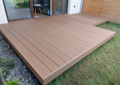 TARAS Z DESKI KOMPOZYTOWEJ JAF GARDIN PLUS TEAK