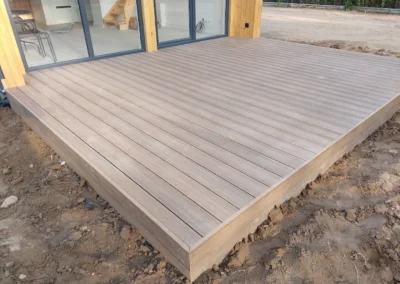 TARAS WYKONANY Z DESKI KOMOROWEJ JAF GARDIN NATUR KOLOR PIASKOWY TEAK